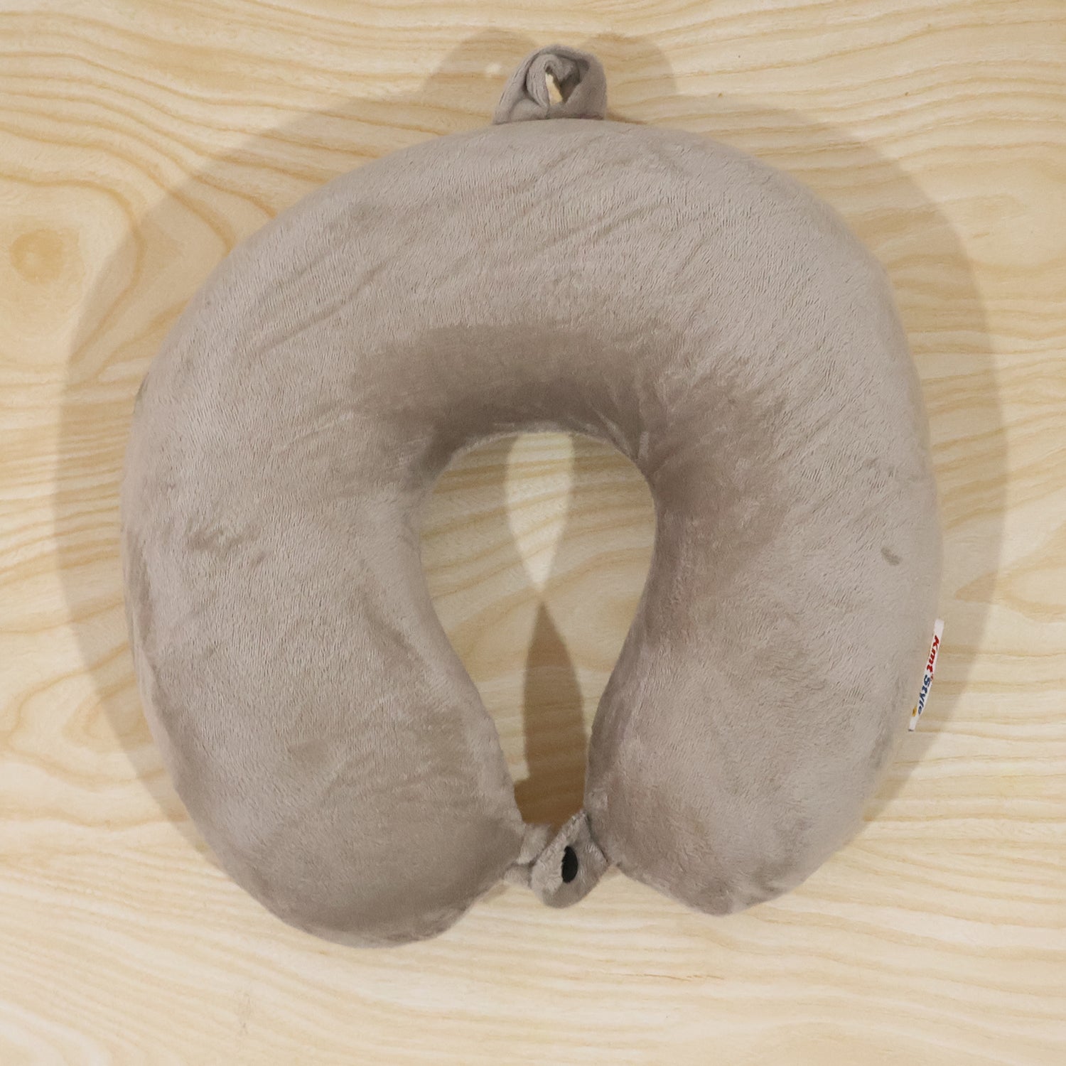 Capybara-Neck-Pillow_4_-8.jpg