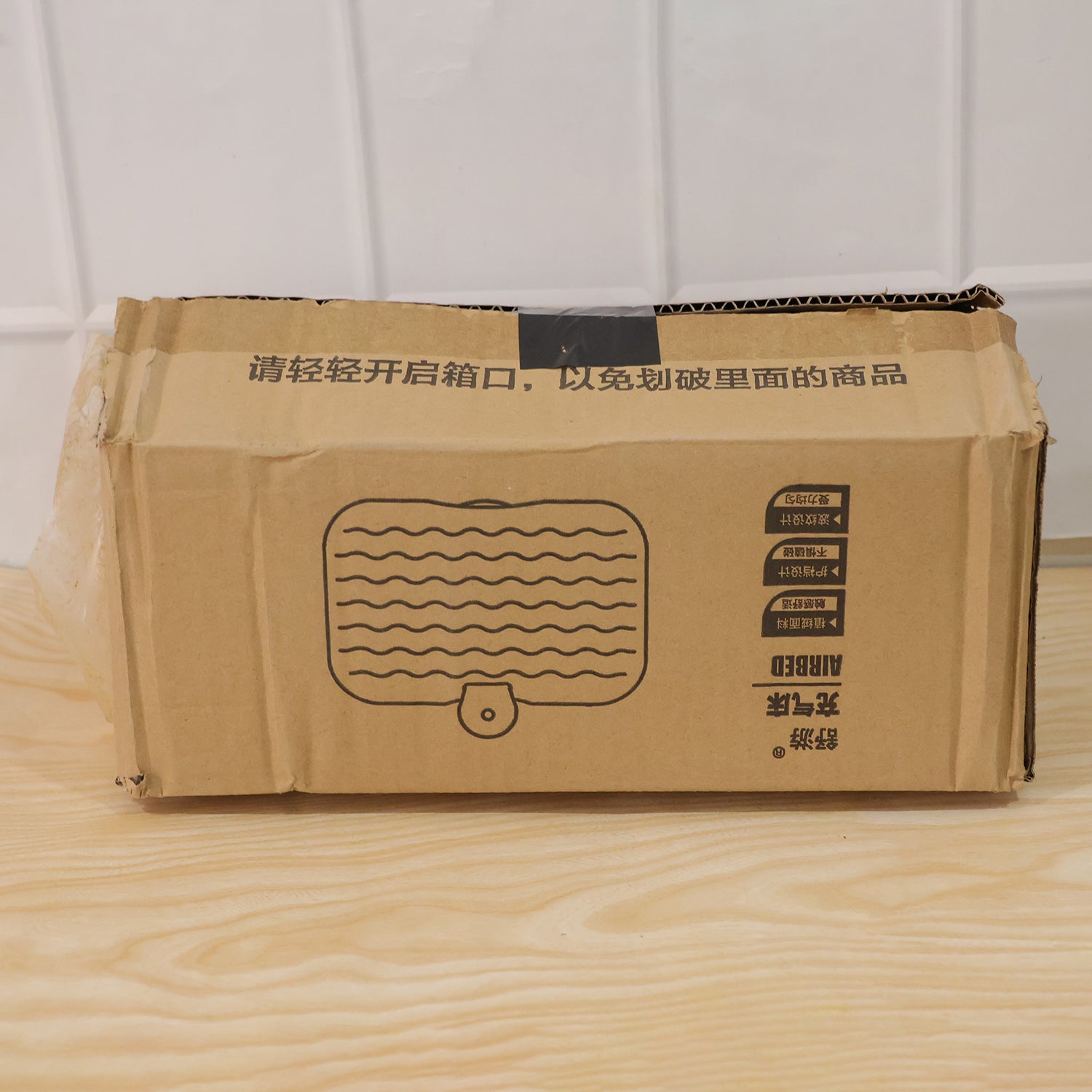 Car-Air-Mattress-Inflatable-Bed-8_812d9493-1df2-4cd4-84b8-ff2b7d414c09.jpg