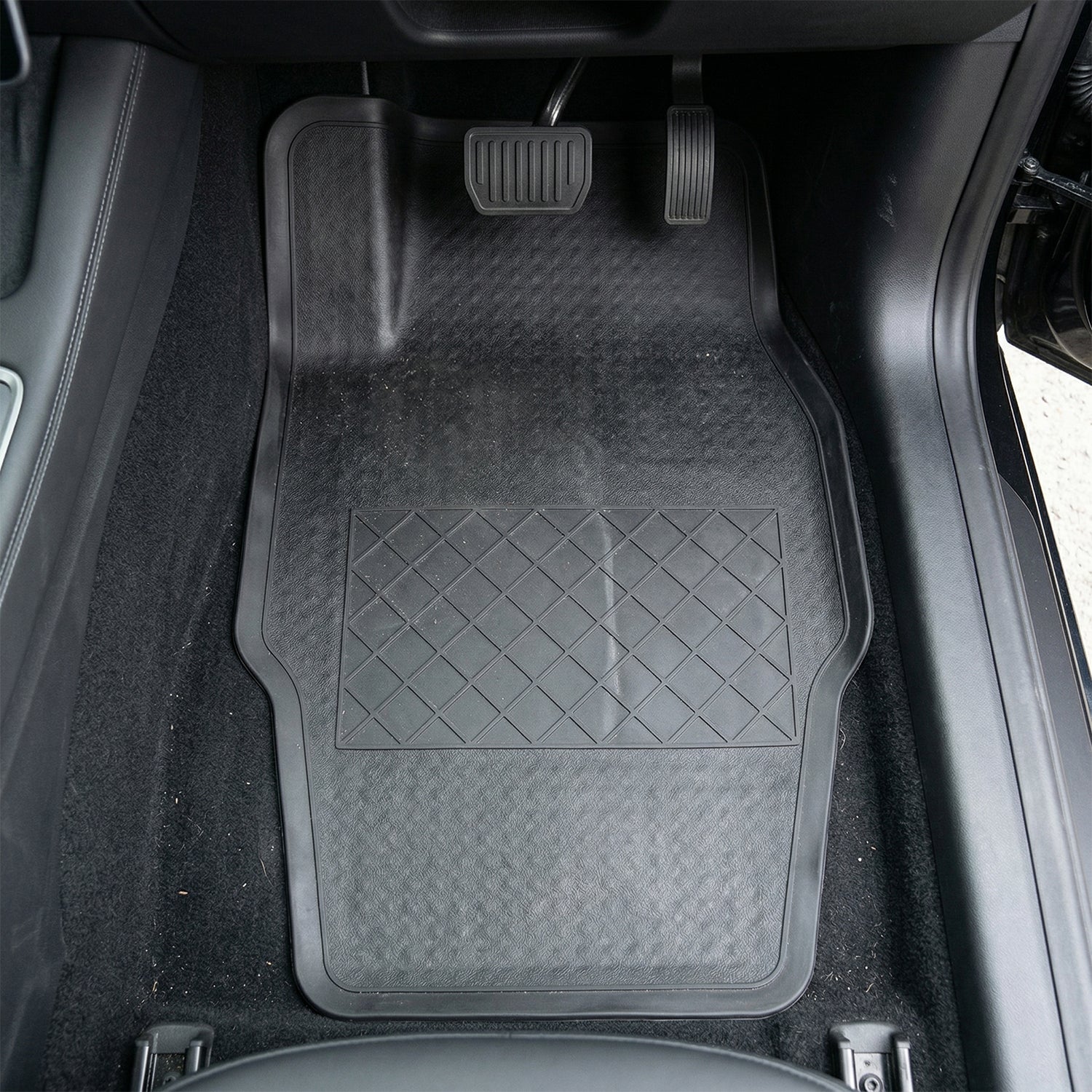 Carmattcombo02-03.jpg