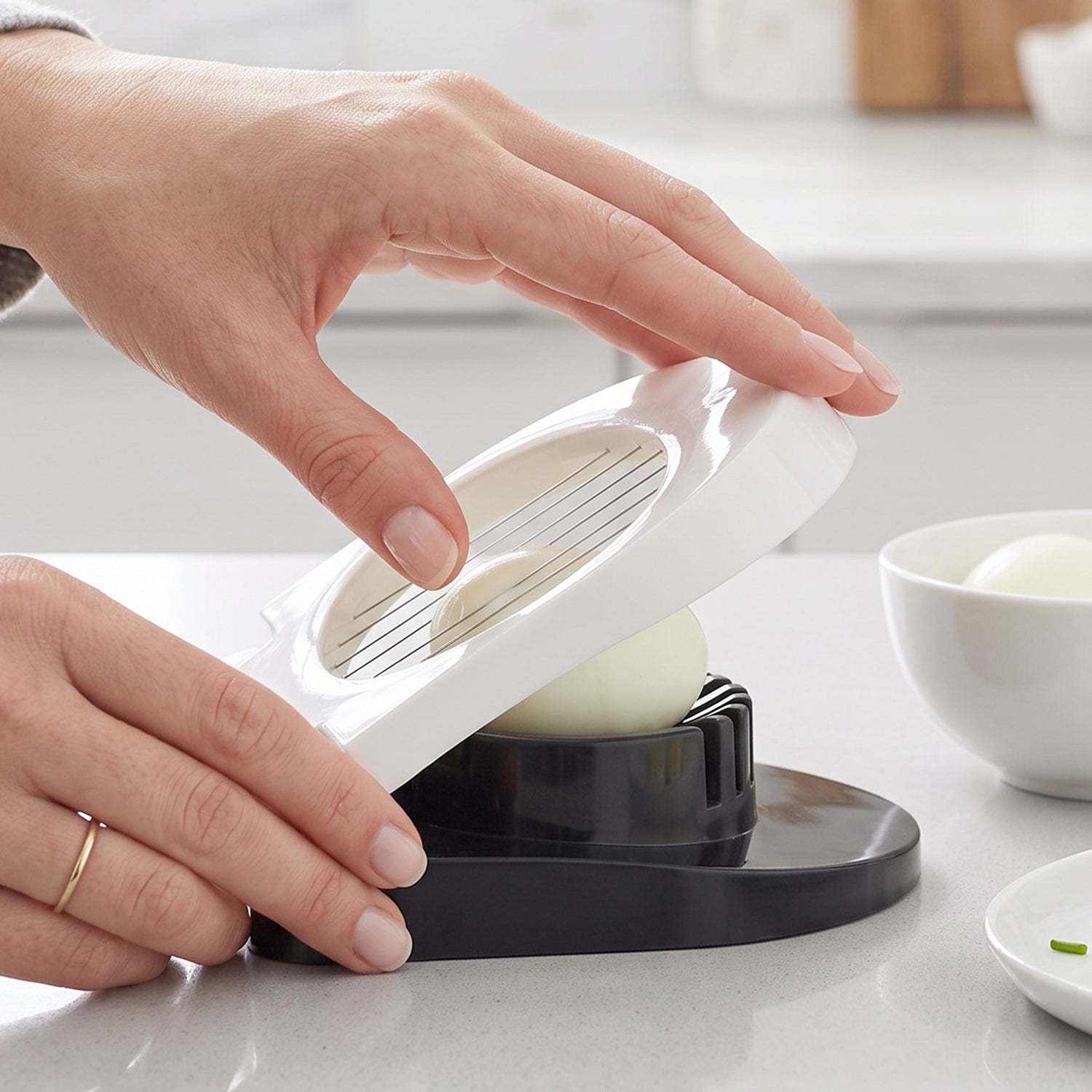 Egg-Slicer_3_-4.jpg