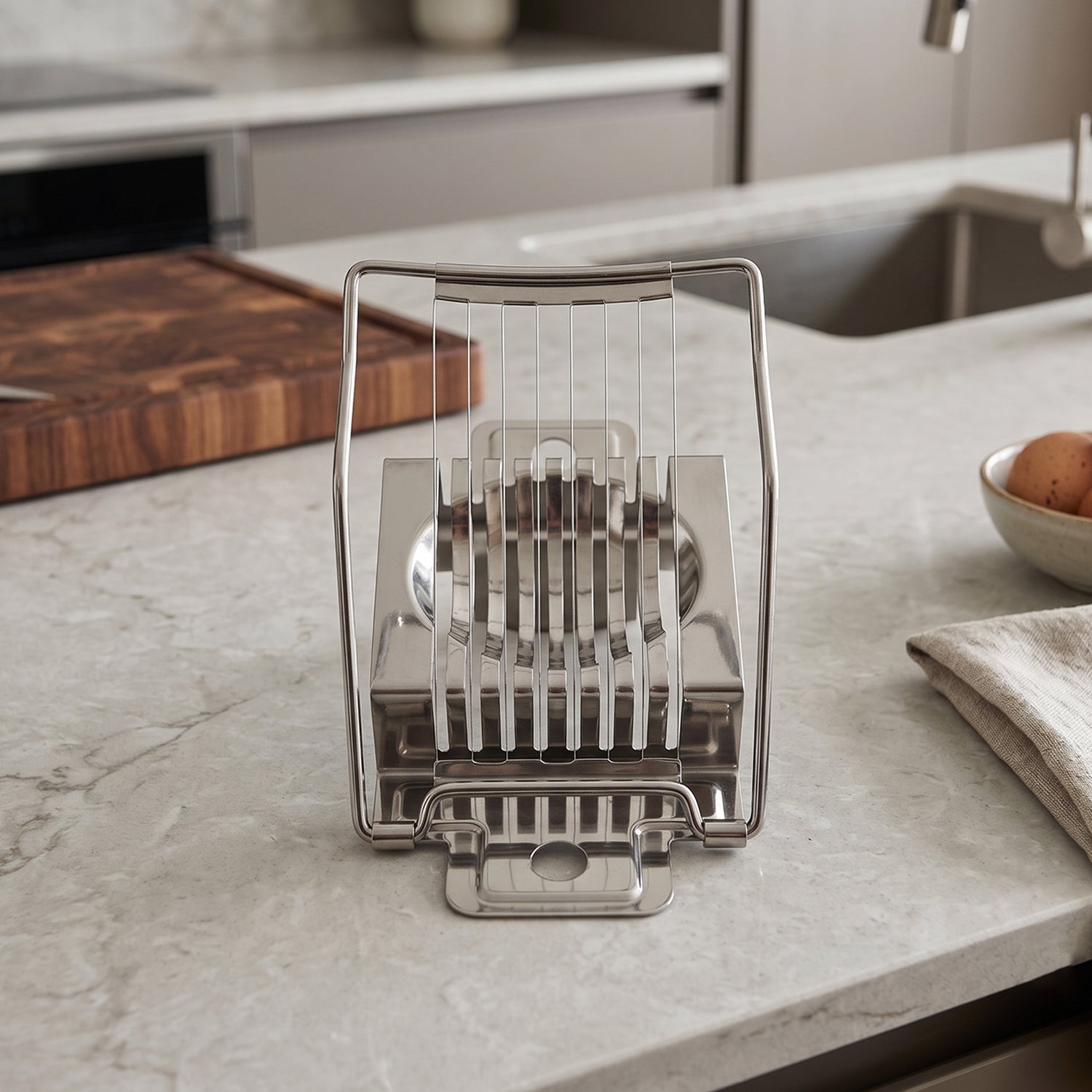 EggSlicerforBoiledEggs-06.jpg
