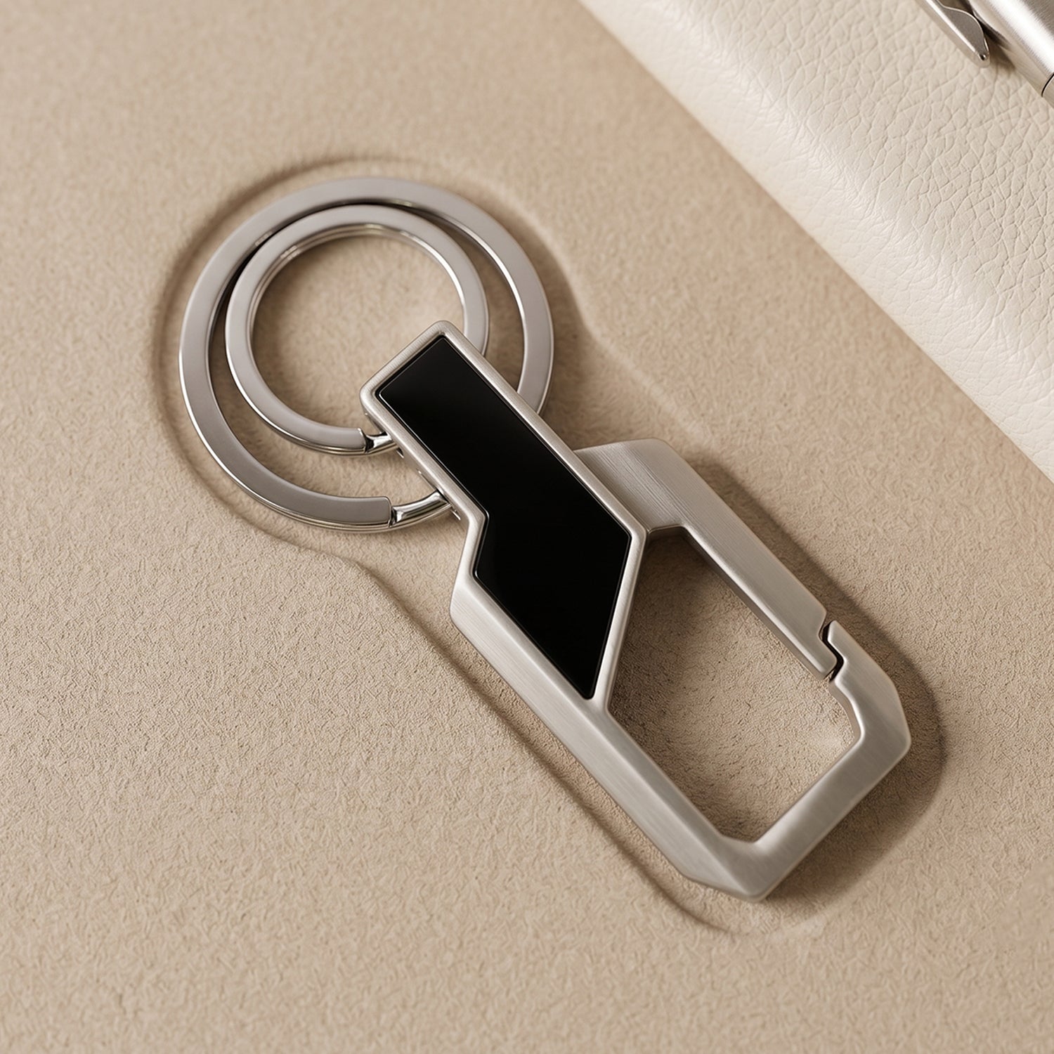 HeavyDutyKeychain07-06.jpg