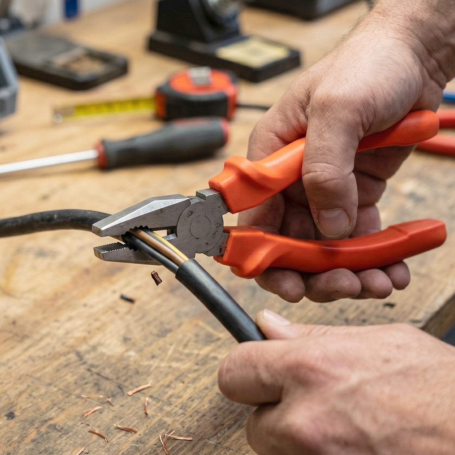 Plier-3.jpg