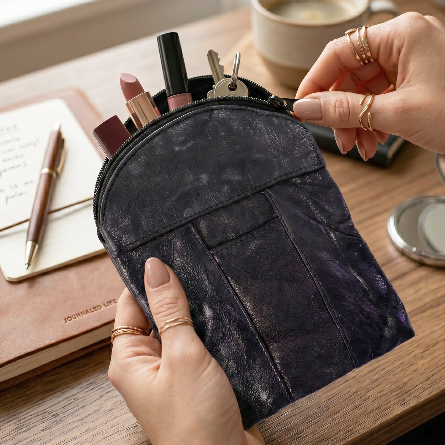 Pouch-3.jpg