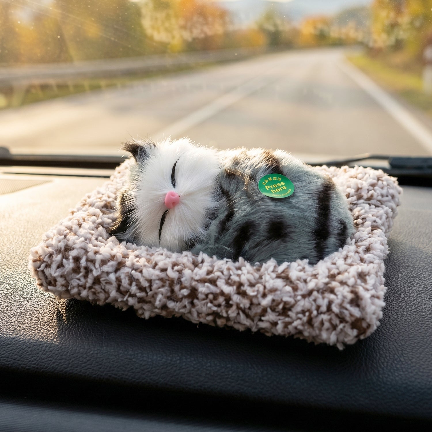 Sleeping-Cat-Toy-3.jpg