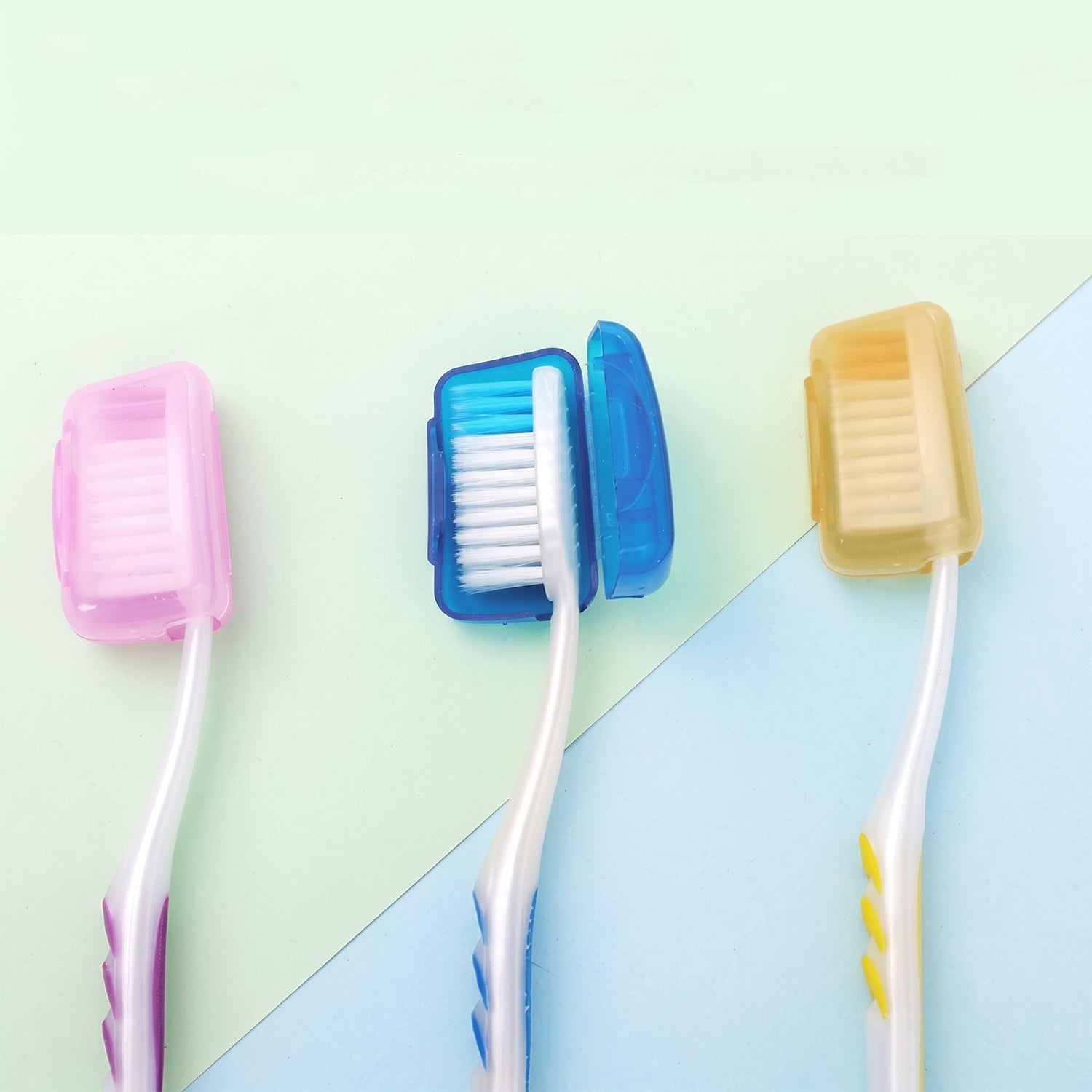 ToothbrushCover-06-1.jpg