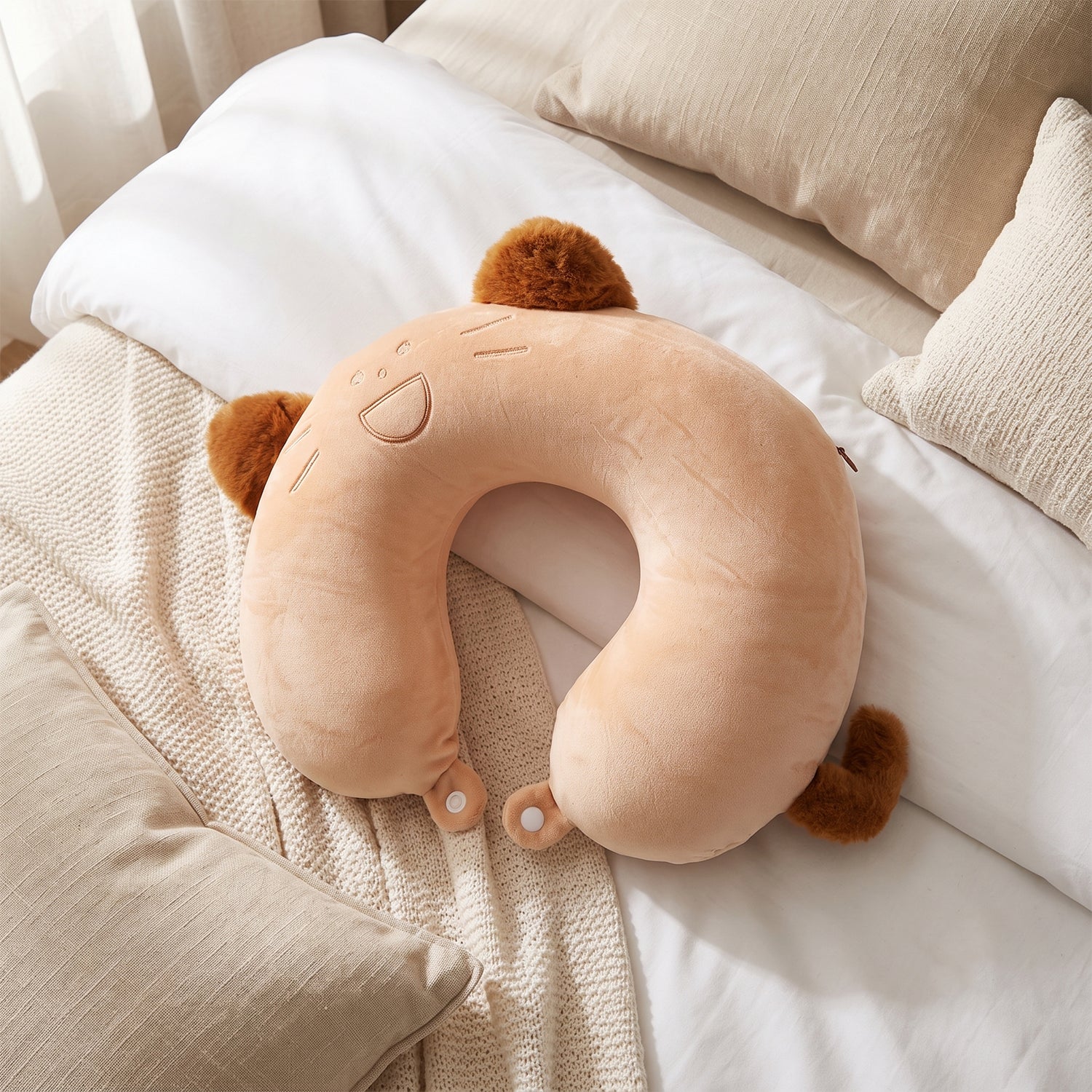 TravelNeckPillow04-03.jpg