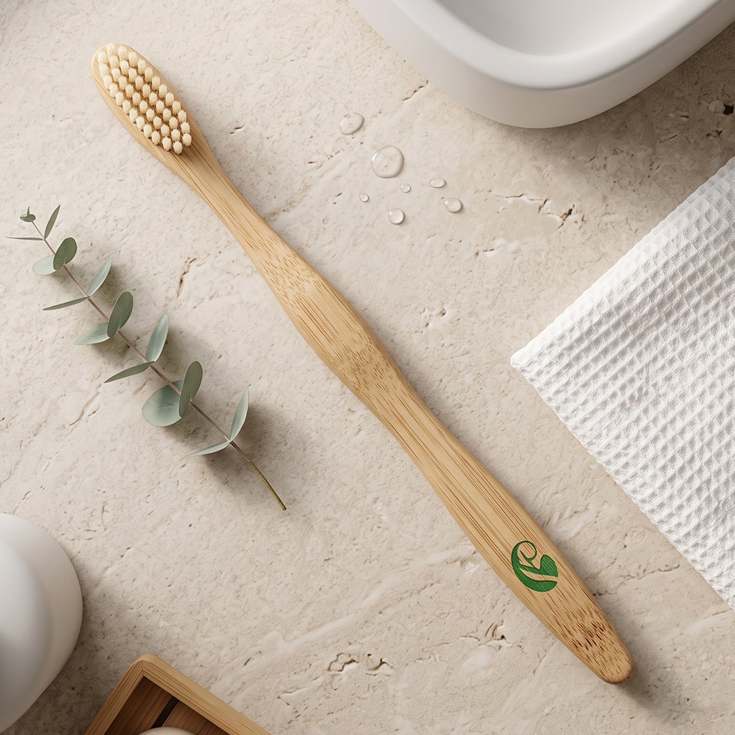 WoodToothbrush05-06_004fe344-d0ac-41aa-bd9b-0391a9dd6f2e.jpg